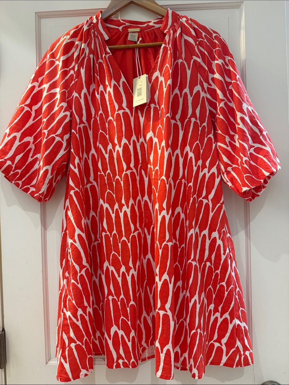Women’s Red Printed V-Neck Tunic Dress - Lined with Pockets NWT
